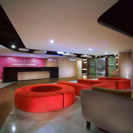 Favehotel Pgc Cililitan Jakarta Extérieur photo